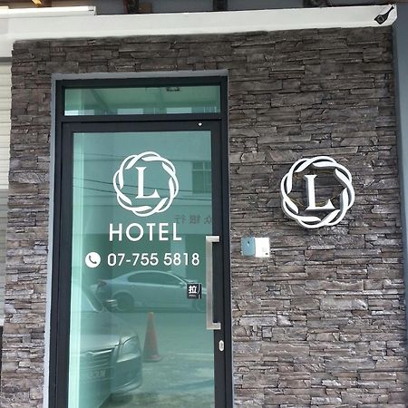 L Hotel Simpang Renggam Eksteriør bilde