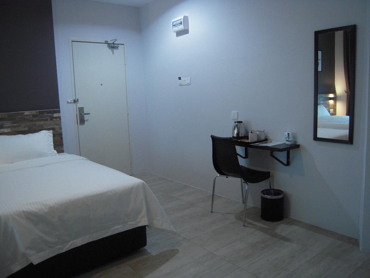 L Hotel Simpang Renggam Eksteriør bilde